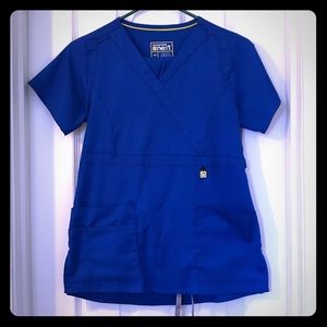 WonderWink scrub set